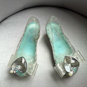 Authentic  girls Disney Cinderella slippers size 11/12